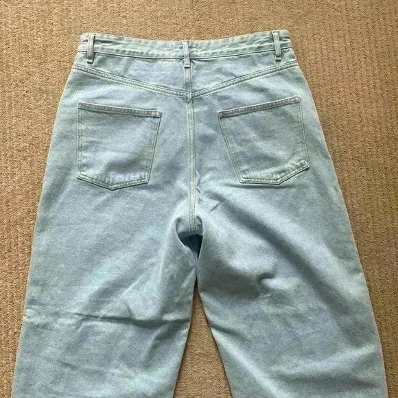 KOTN Unisex Antifit Denim high-waisted jeans light wash 36/32 (12-14). - Picture 7 of 16